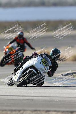media/Dec-05-2025-CVMA Friday Practice (Fri) [[303bad9a84]]/4-Racer 4-Trackday 1/Session 2 (Turn 14)/